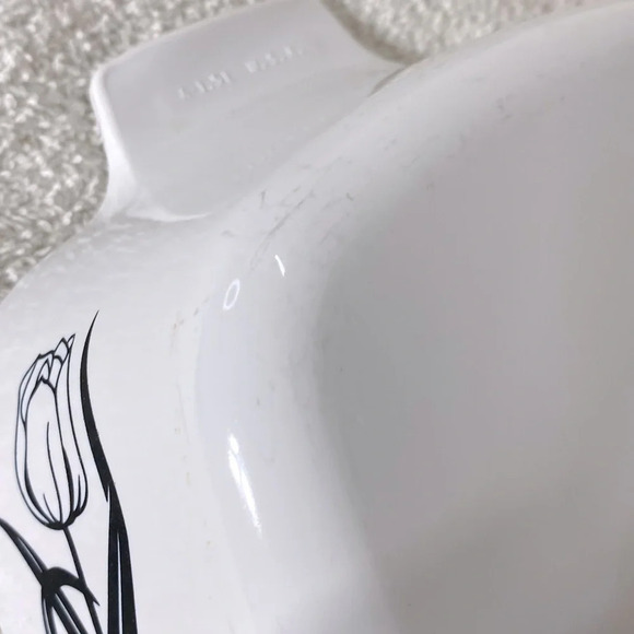 Vintage Corningware Lyrics Black Tulip Print Casserole Dish A-1.5-L USA - Picture 10 of 13
